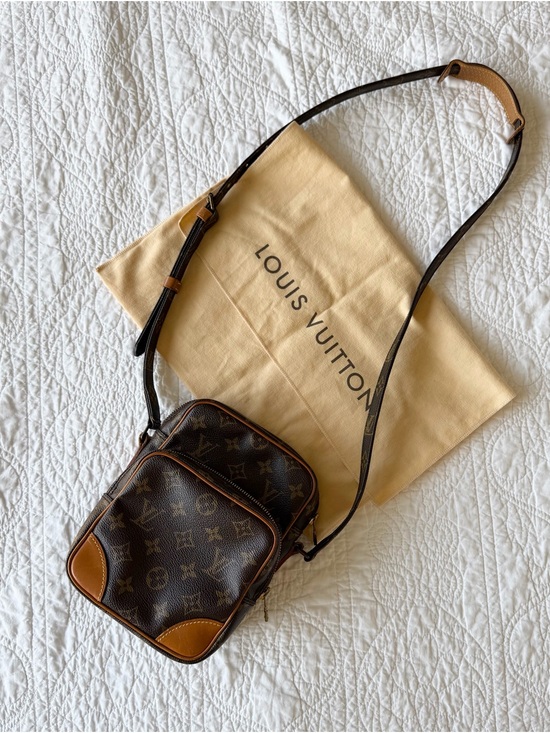Louis Vuitton Handbags - Louis Vuitton Vintage Amazone Monogram Canvas Messenger Bag